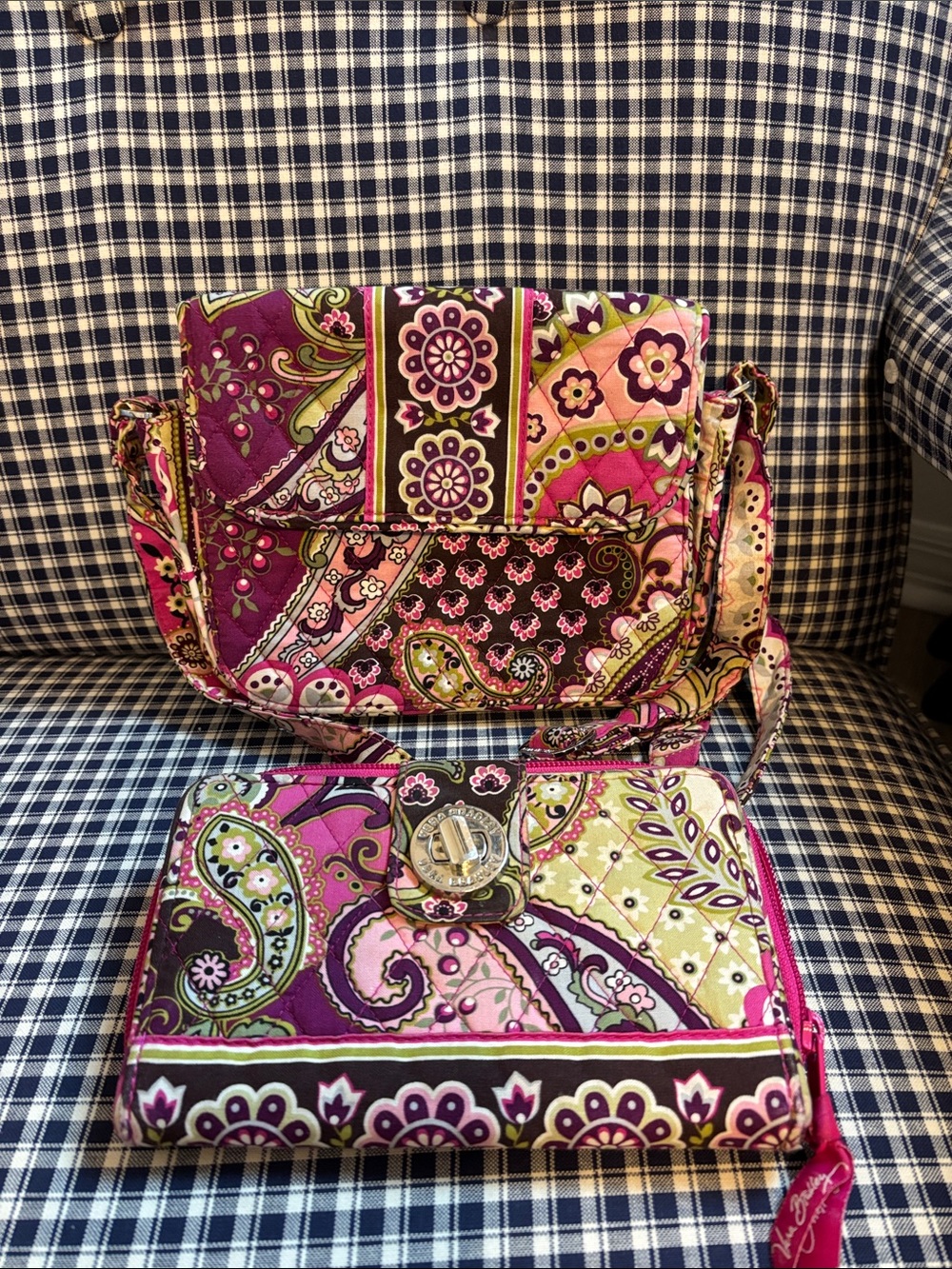 Vera Bradley crossbody with matching wallet